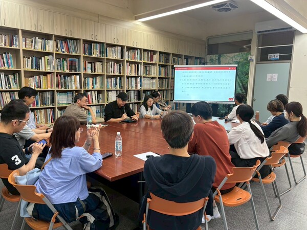 20260408 114-2系務會議圖片